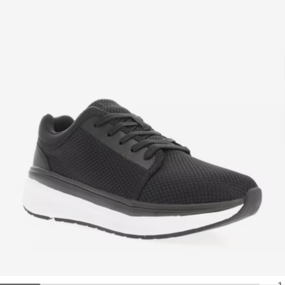 Propet Ultima X Sneaker - Women's